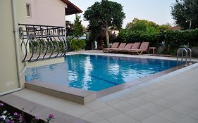 Dogan Apart Hotel